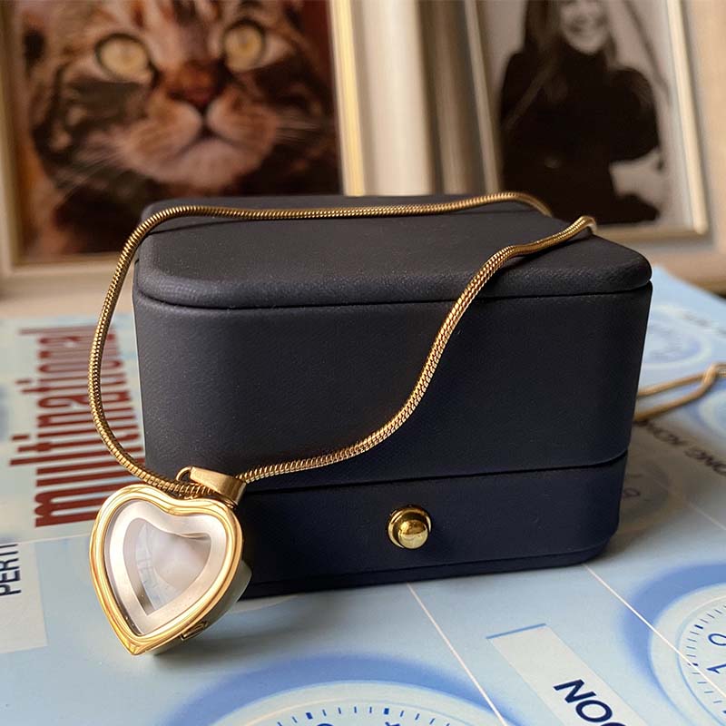 Eternal Heart Pendant — Keep Their Memory Close, Always