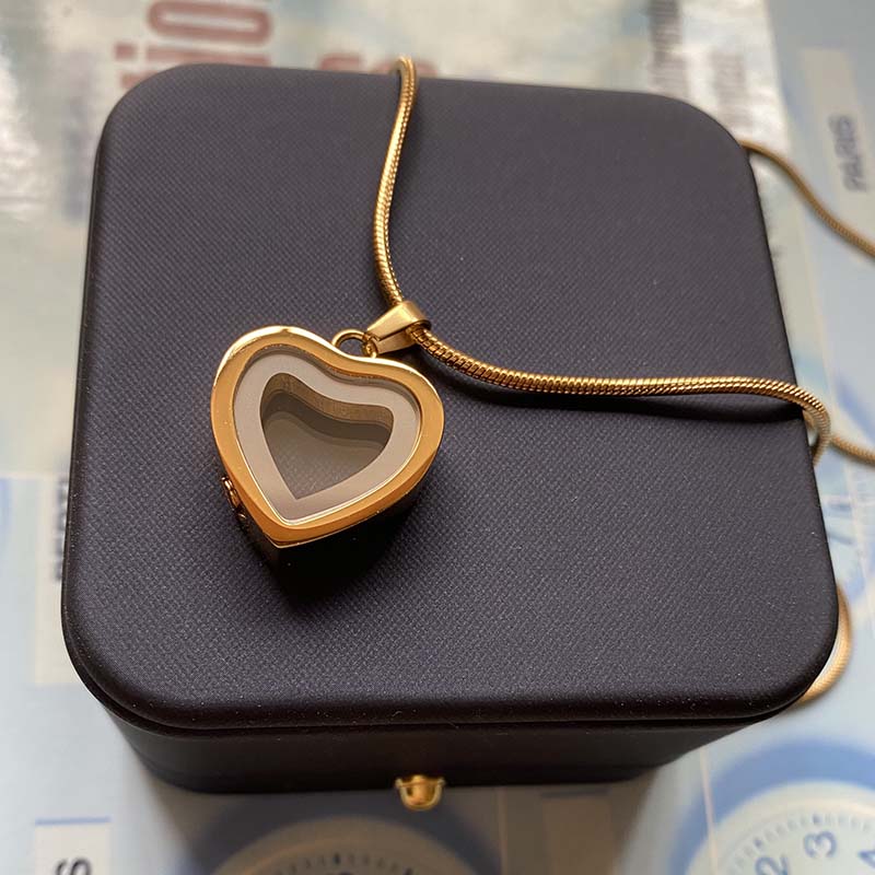 Eternal Heart Pendant — Keep Their Memory Close, Always